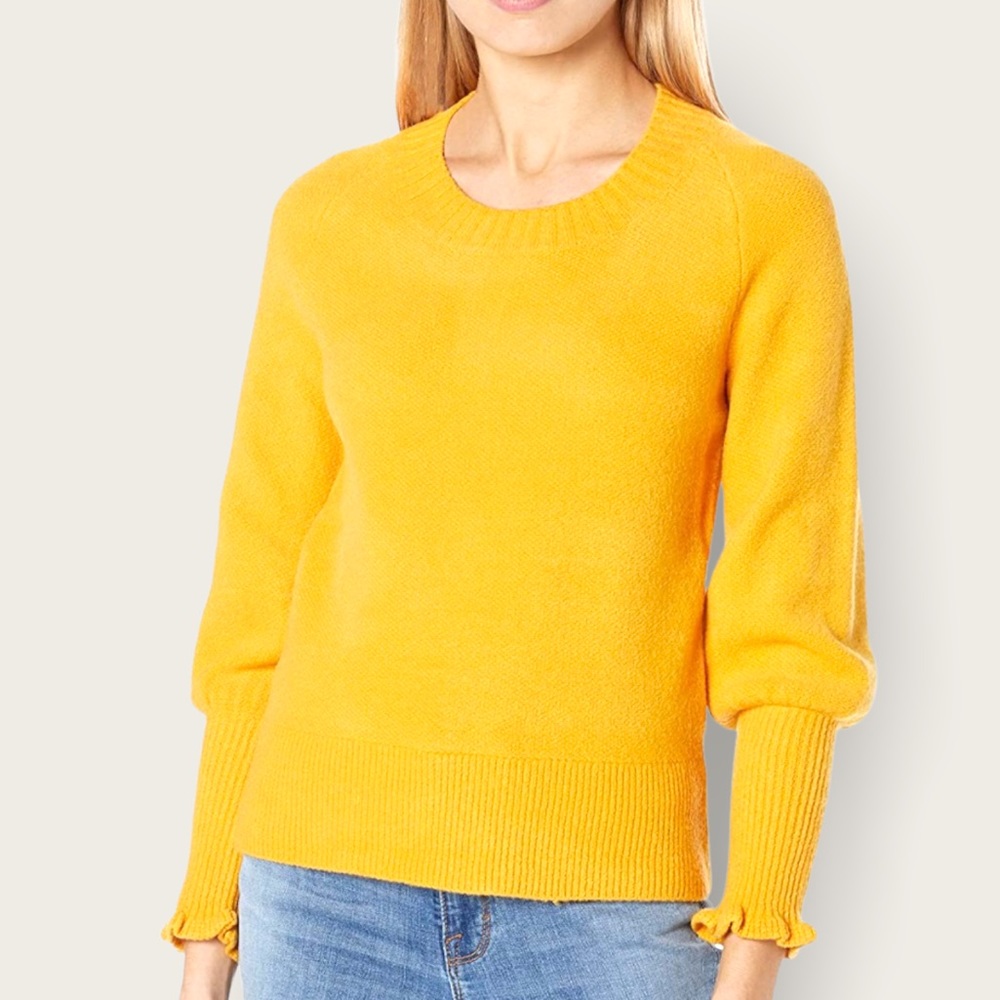 Goodthreads Women's Mid-Gauge Stretch Long Ruffle Sleeve Scoope Neck Sweater